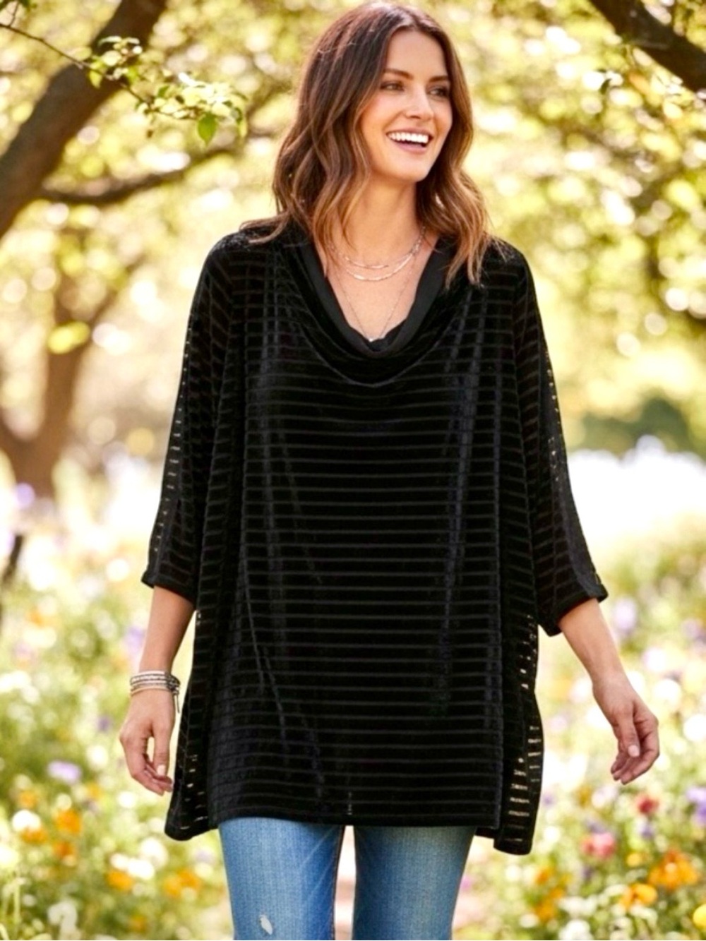 SOFT SURROUNDINGS Meri Velvet Burnout Tunic Size 2X Cowl Neck Black Stretchy Top